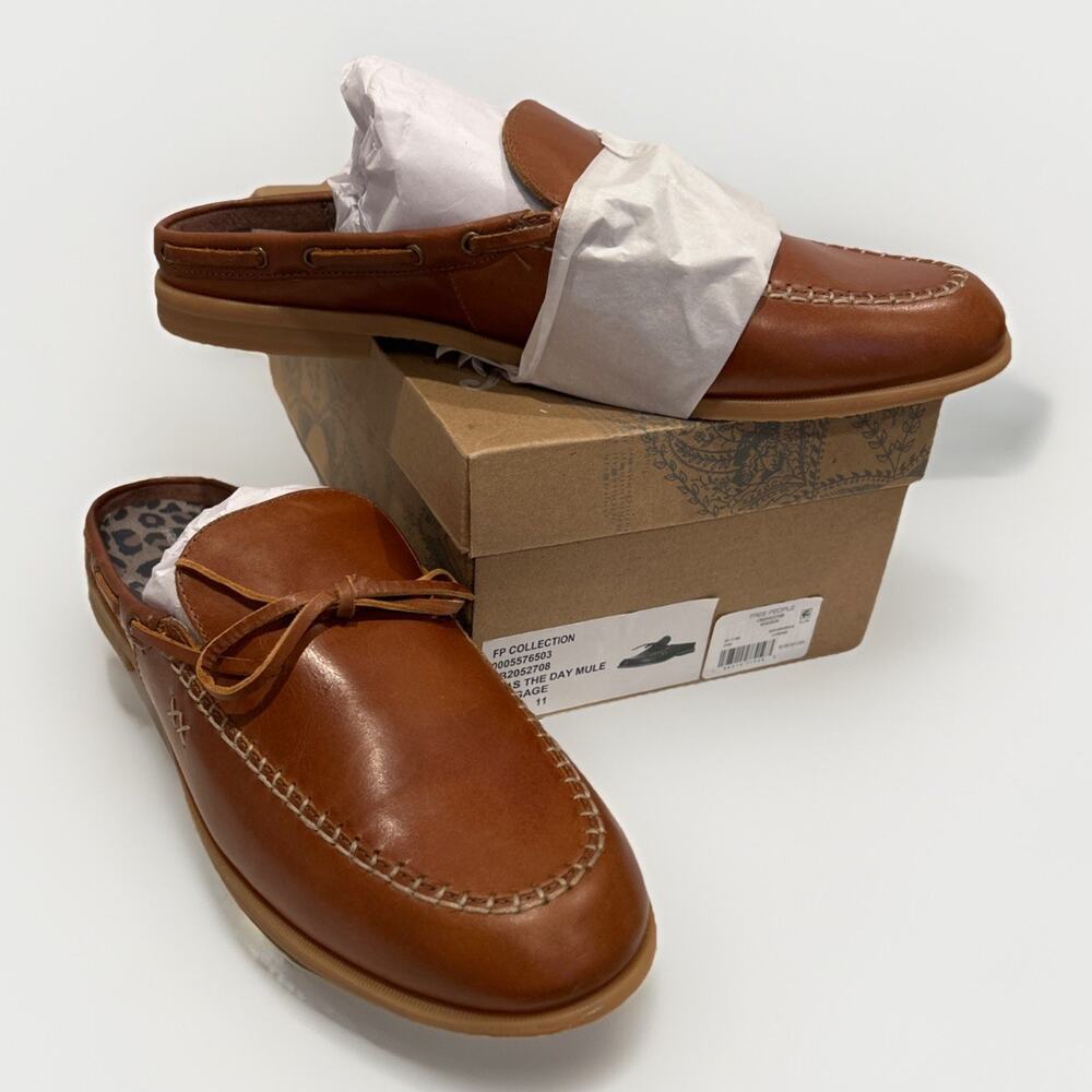 Free People Seas The Day Mules luggage brown Women's Size 11 NIB • MSRP $138